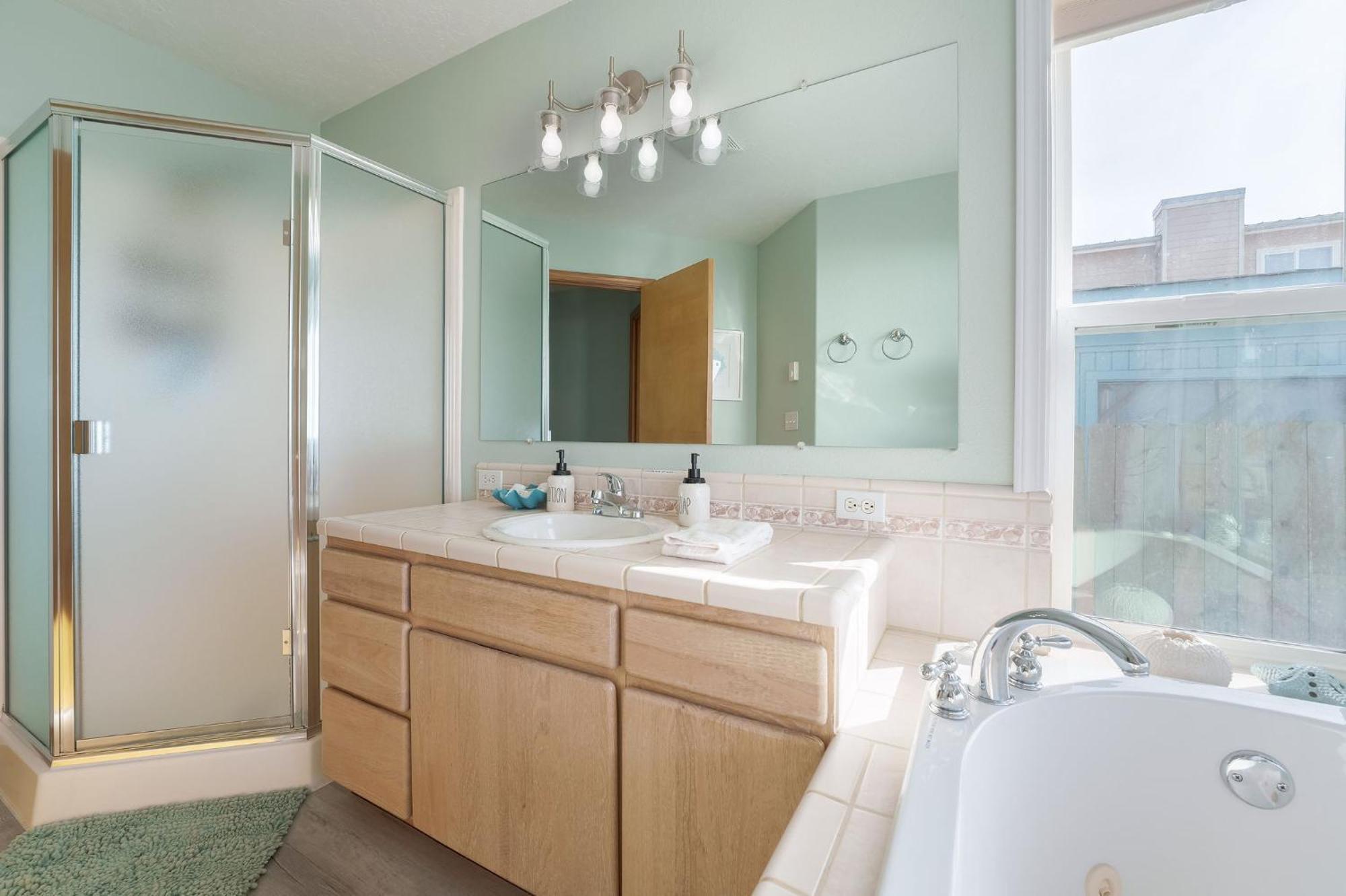 Steps From The Beach! Hottub, $1M Ocean View, Deck Waldport Exterior photo