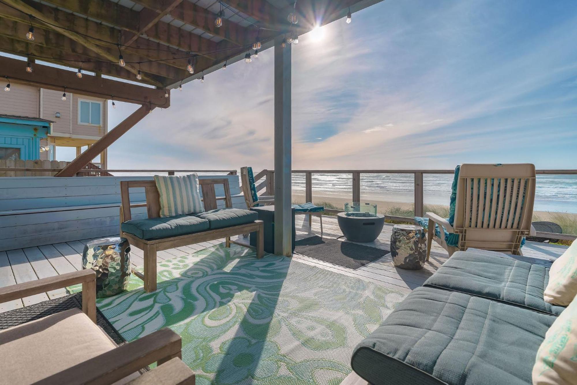 Steps From The Beach! Hottub, $1M Ocean View, Deck Waldport Exterior photo